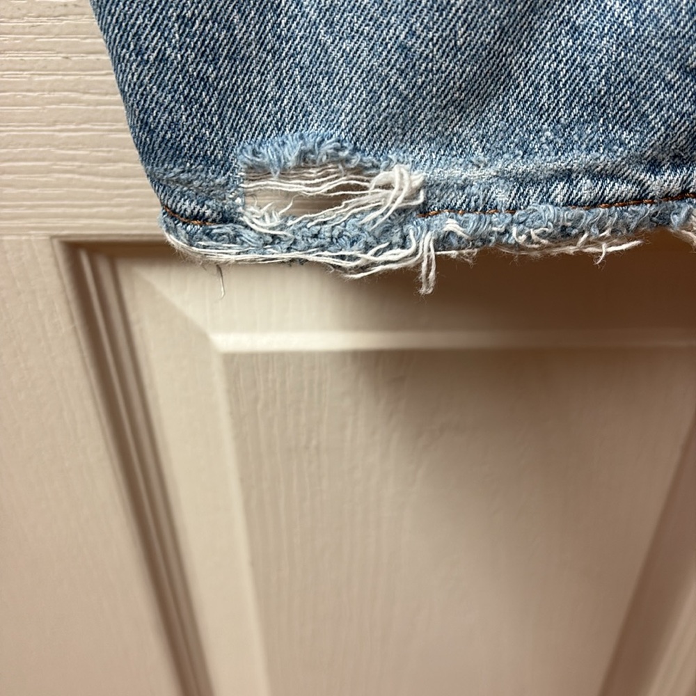 Regular/Standard Fit - image 5